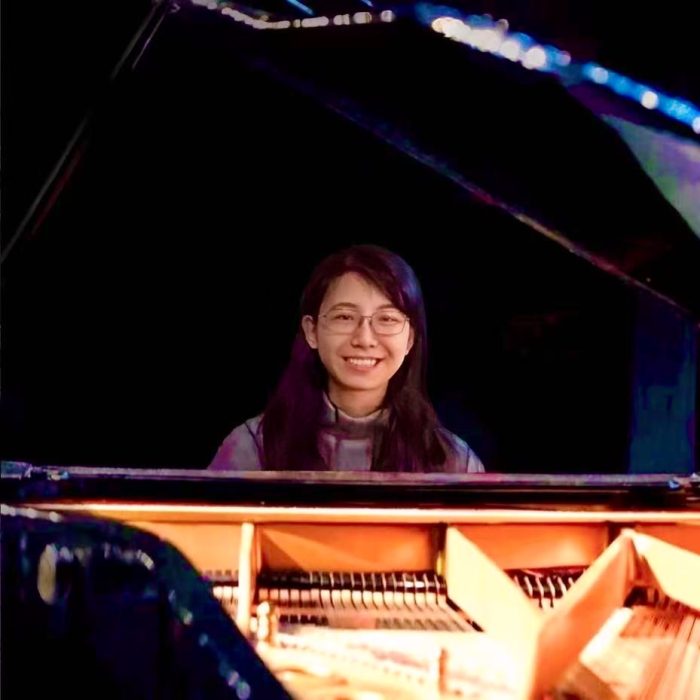 Hoi Wing (Acemca) Lam Piano